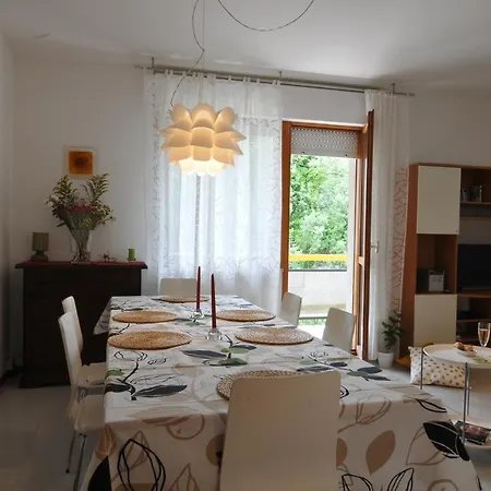 Sole & Querce Apartments- Bike Friendly With Garage Appartamento *