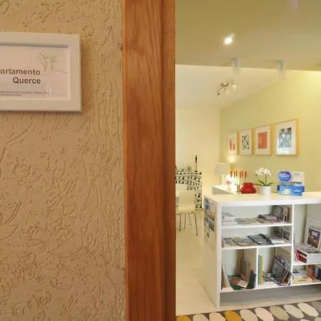 Sole & Querce Apartments- Bike Friendly With Garage Apartment