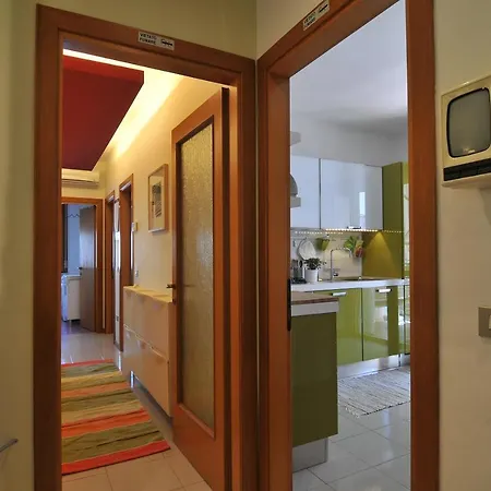 Sole & Querce Apartments- Bike Friendly With Garage *