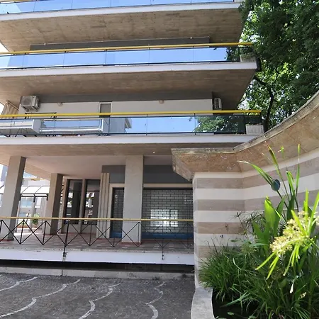 Sole & Querce Apartments- Bike Friendly With Garage Appartamento Lanciano
