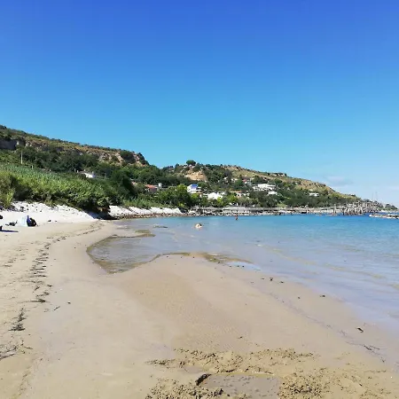 Sole & Querce Apartments- Bike Friendly With Garage 公寓 *