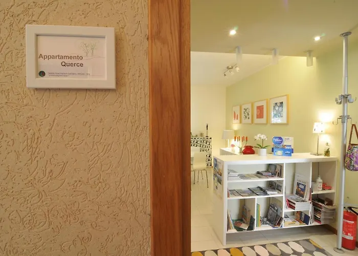 Sole & Querce Apartments- Bike Friendly With Garage Daire