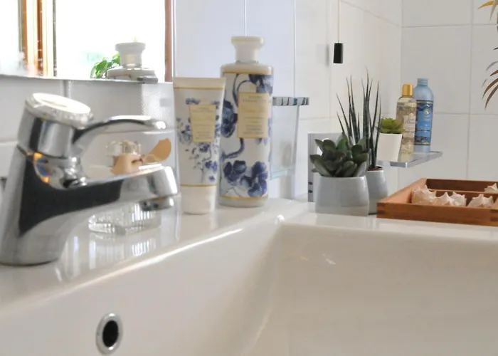 Sole & Querce Apartments- Bike Friendly With Garage Διαμέρισμα Λαντσιάνο