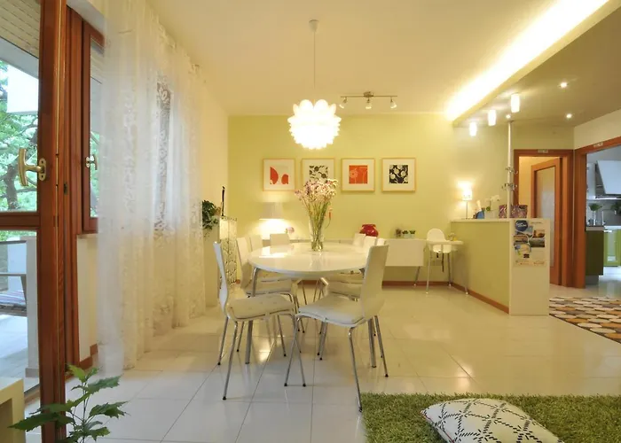 Διαμέρισμα Sole & Querce Apartments- Bike Friendly With Garage *