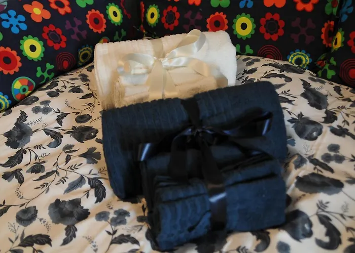 Sole & Querce Apartments- Bike Friendly With Garage Daire