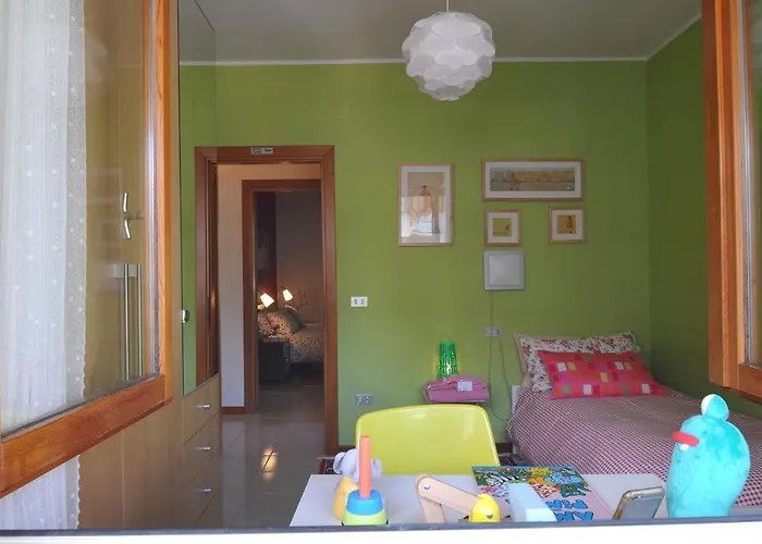 Sole & Querce Apartments- Bike Friendly With Garage * Λαντσιάνο