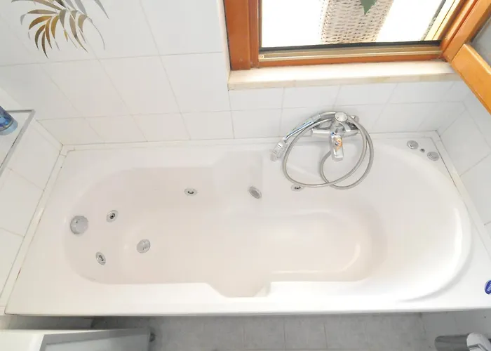 Sole & Querce Apartments- Bike Friendly With Garage * Lanciano