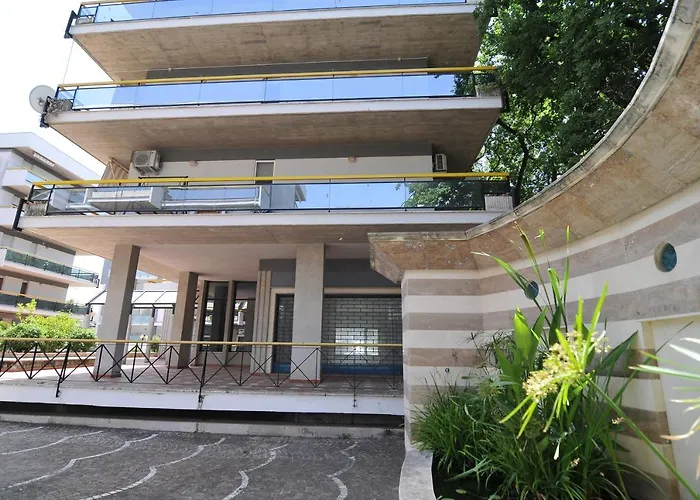 Sole & Querce Apartments- Bike Friendly With Garage Daire Lanciano